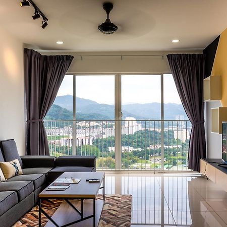 Southwest Island Suite By D Imperio Homestay 峇六拜 外观 照片
